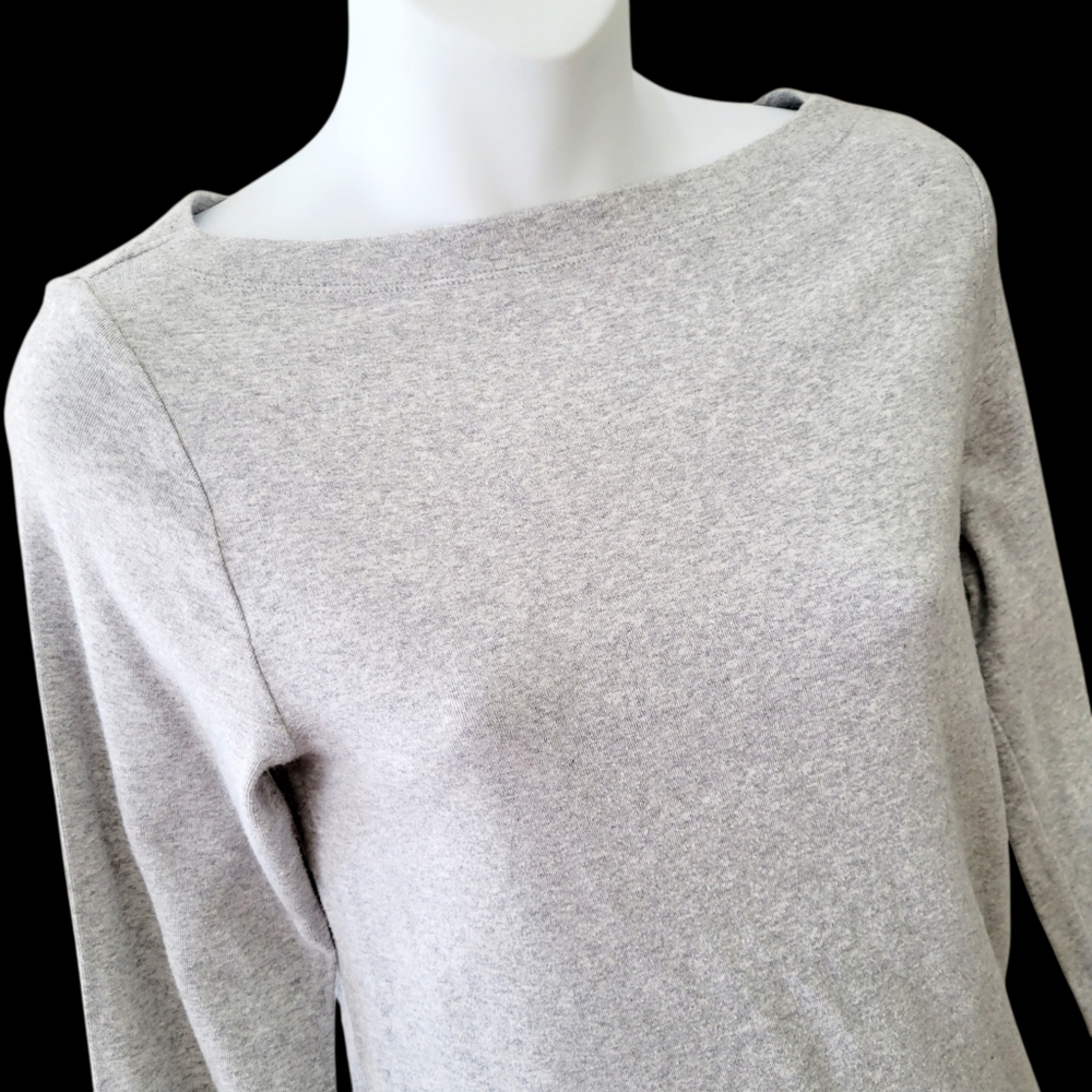 Gap Pima Cotton Grey Top Blouse Size: M
